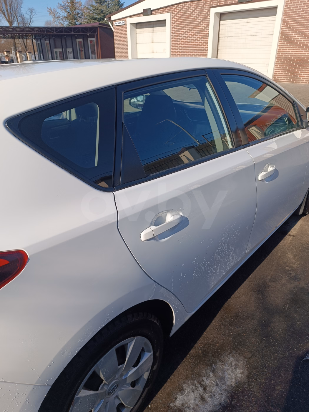 Toyota Auris фото 4
