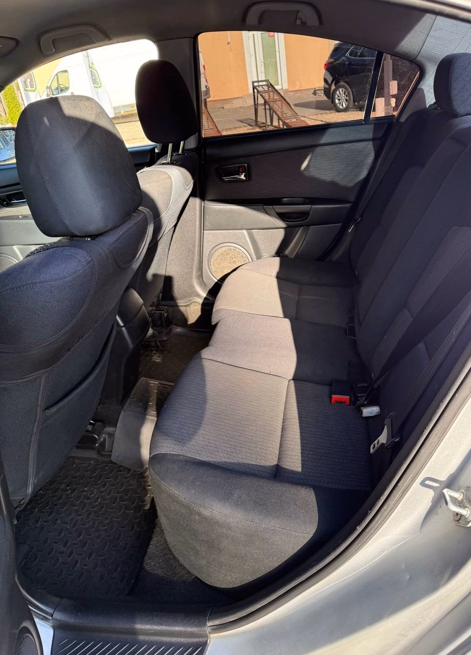Mazda 3 фото 13