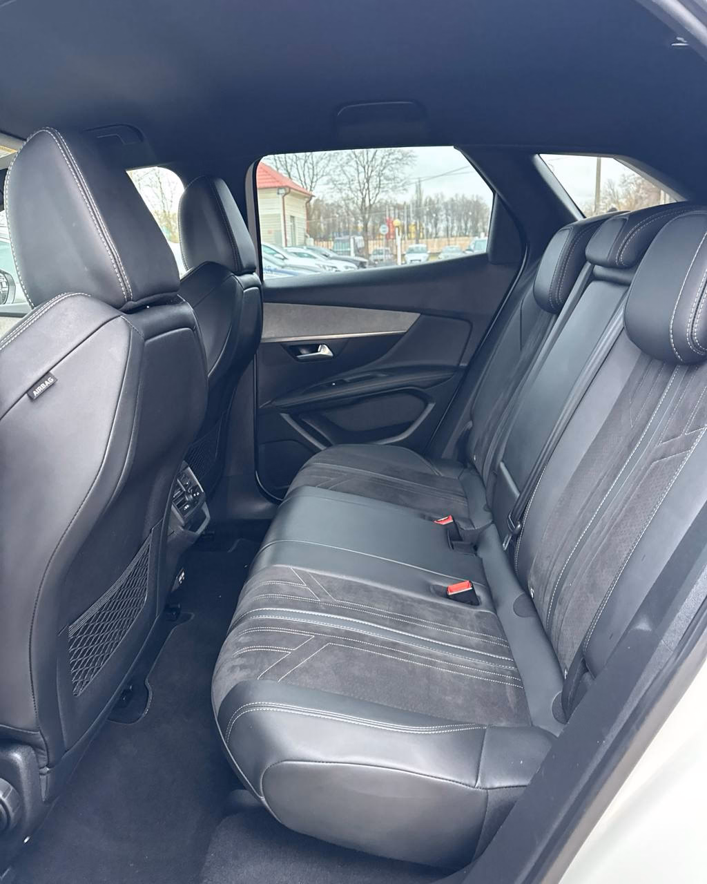 Peugeot 3008 фото 11
