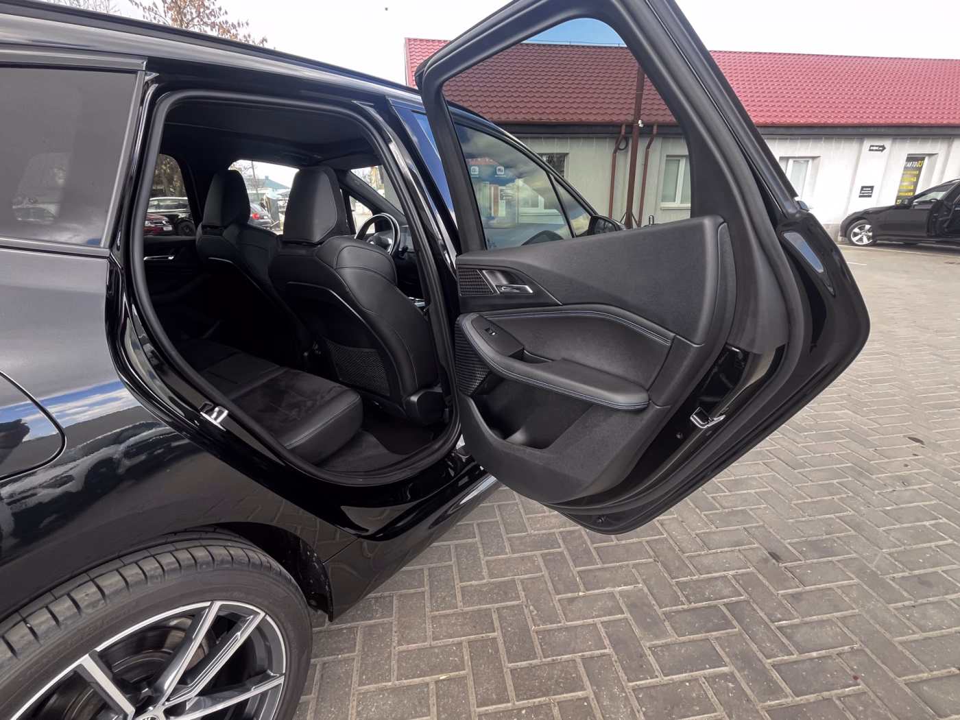 BMW 2 серия Active Tourer фото 14