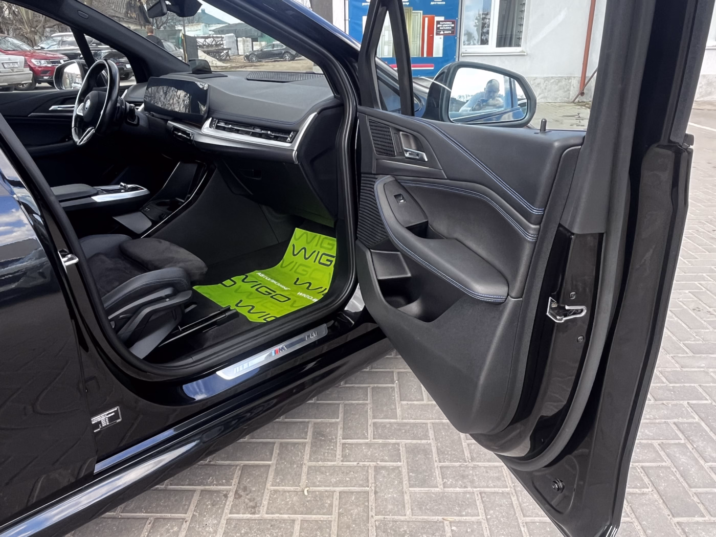 BMW 2 серия Active Tourer фото 12
