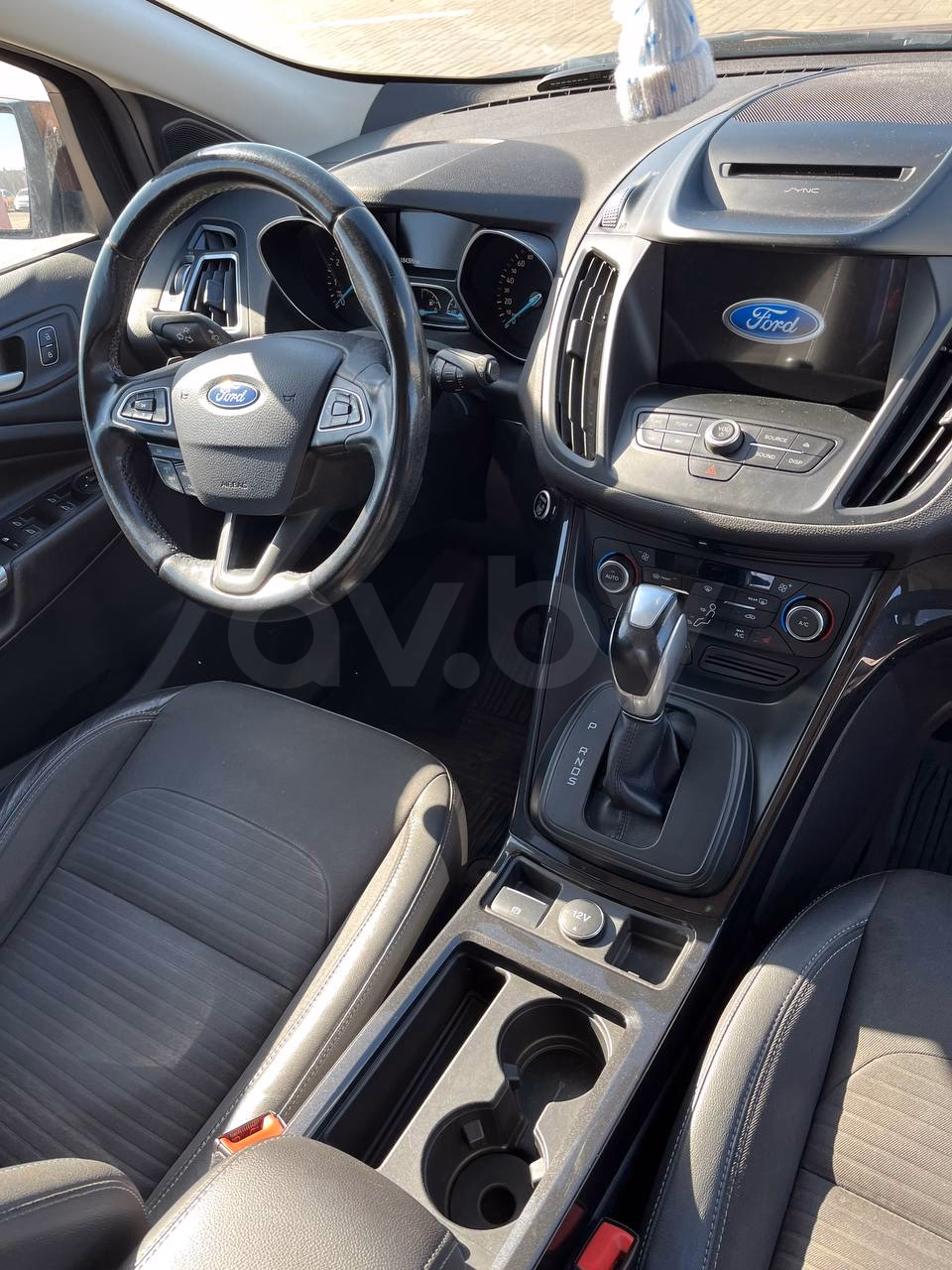 Ford Kuga фото 10