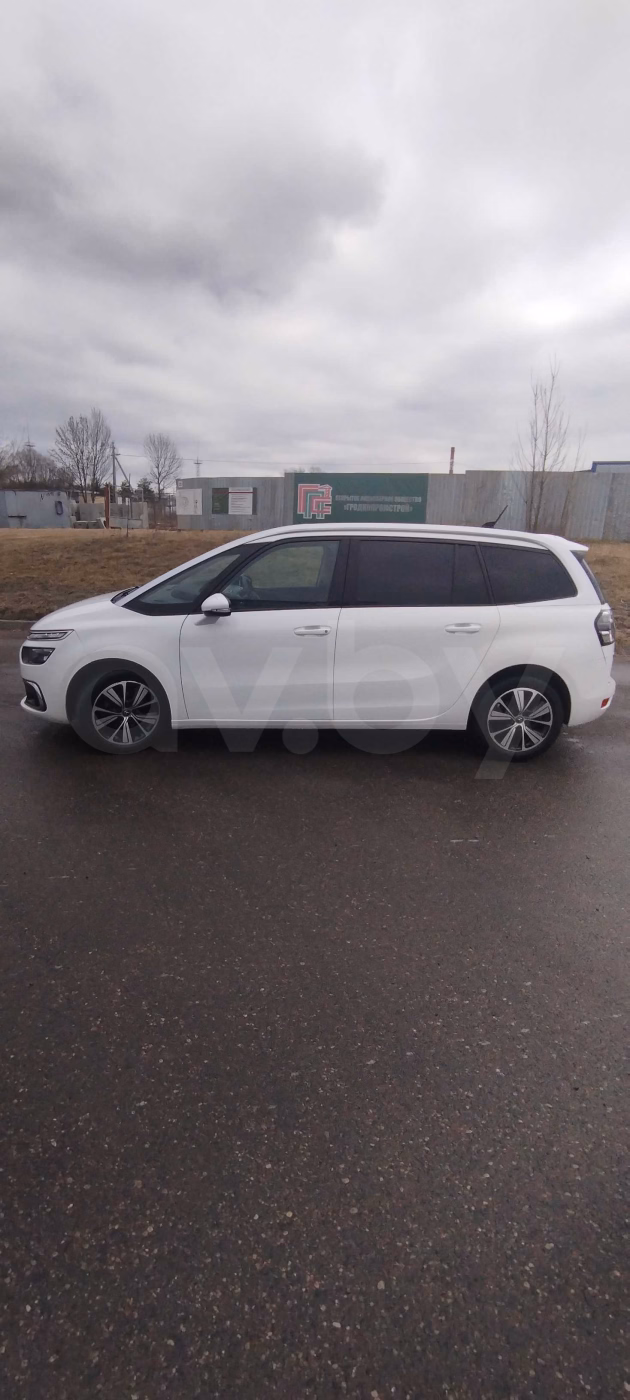 Citroen C4 Grand Spacetourer фото 24