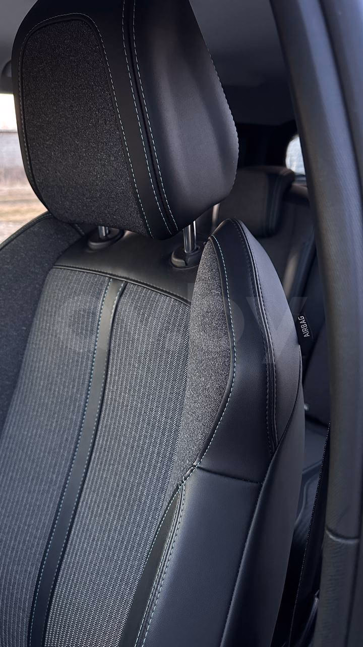 Peugeot 5008 фото 15