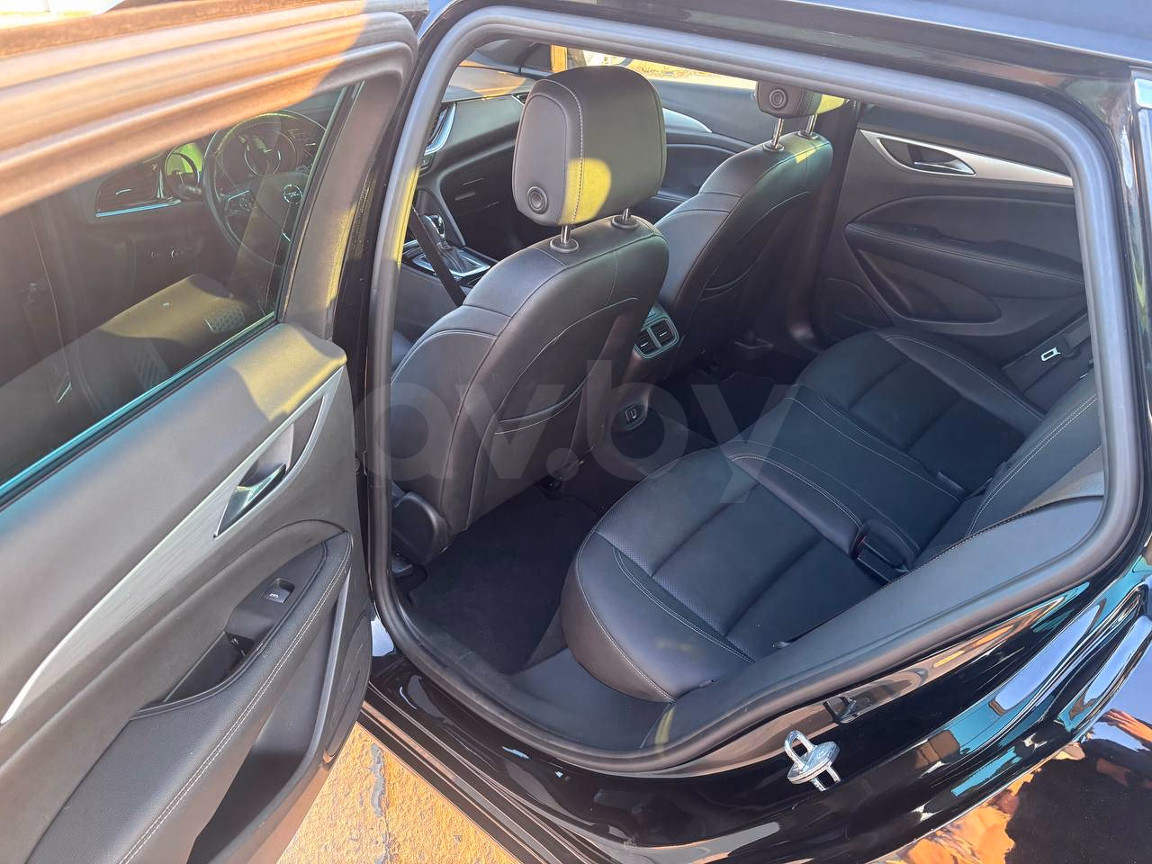 Opel Insignia фото 15