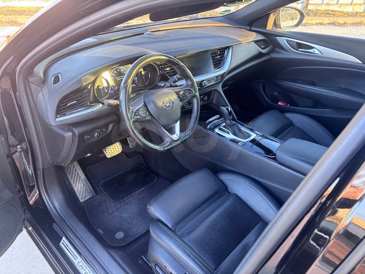 Opel Insignia фото 16