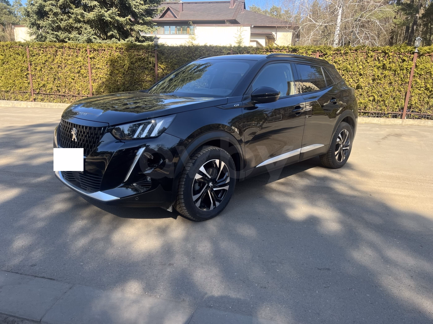 Peugeot 2008 фото 2