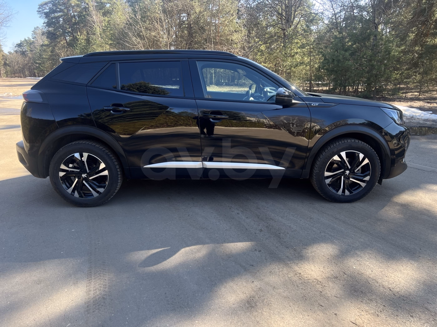 Peugeot 2008 фото 6