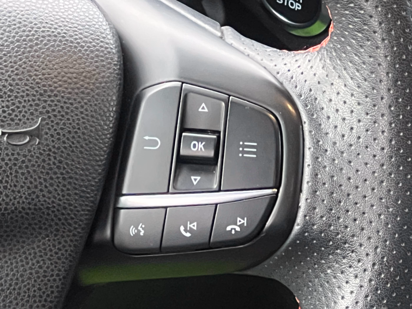 Ford Focus фото 15
