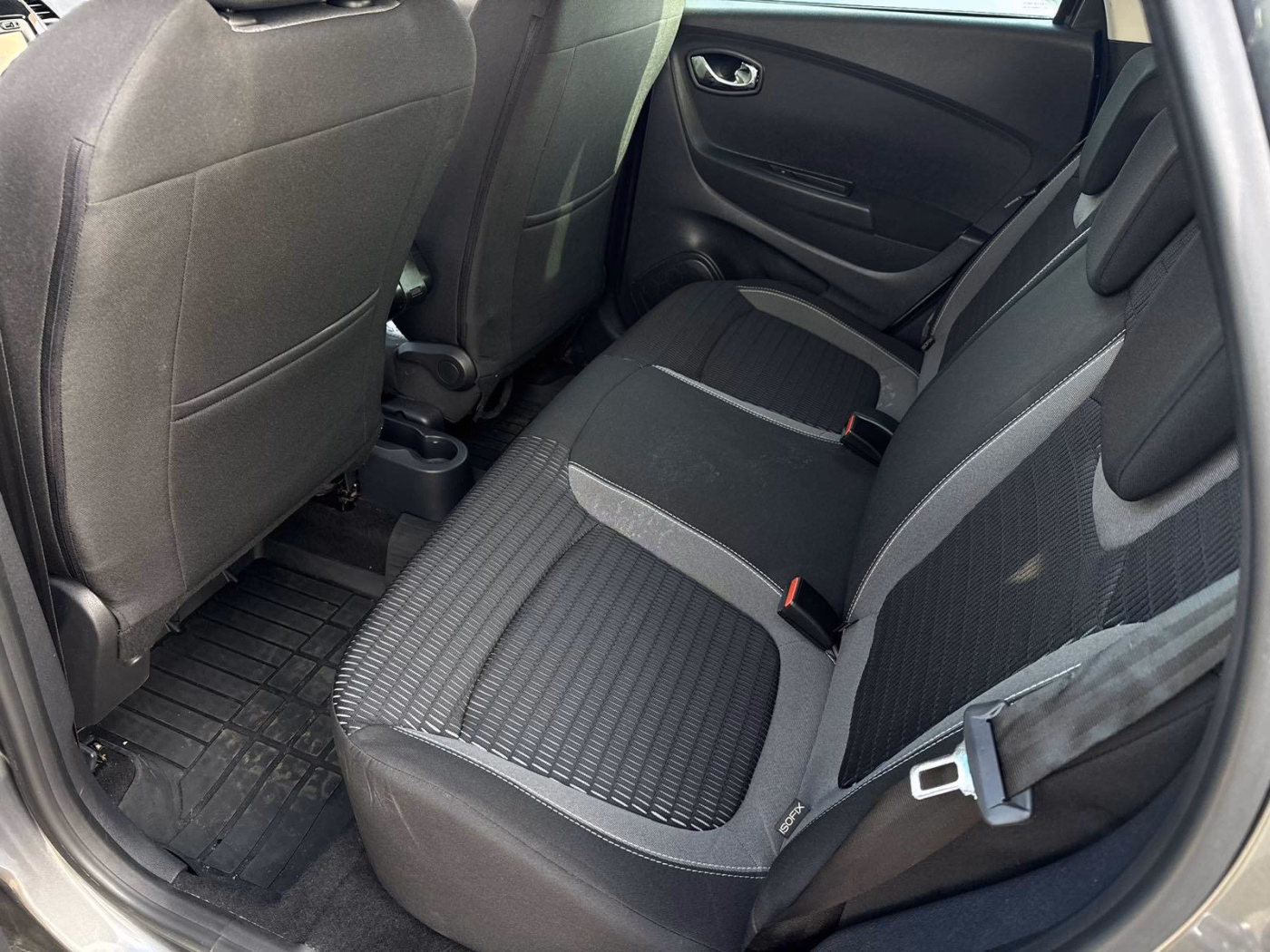 Renault Kaptur фото 12