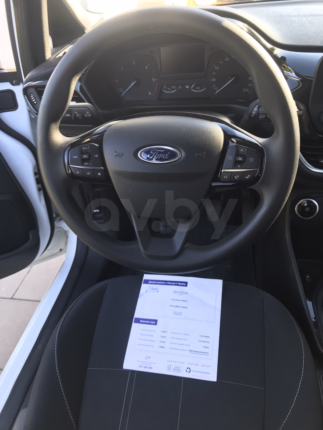 Ford Fiesta фото 7