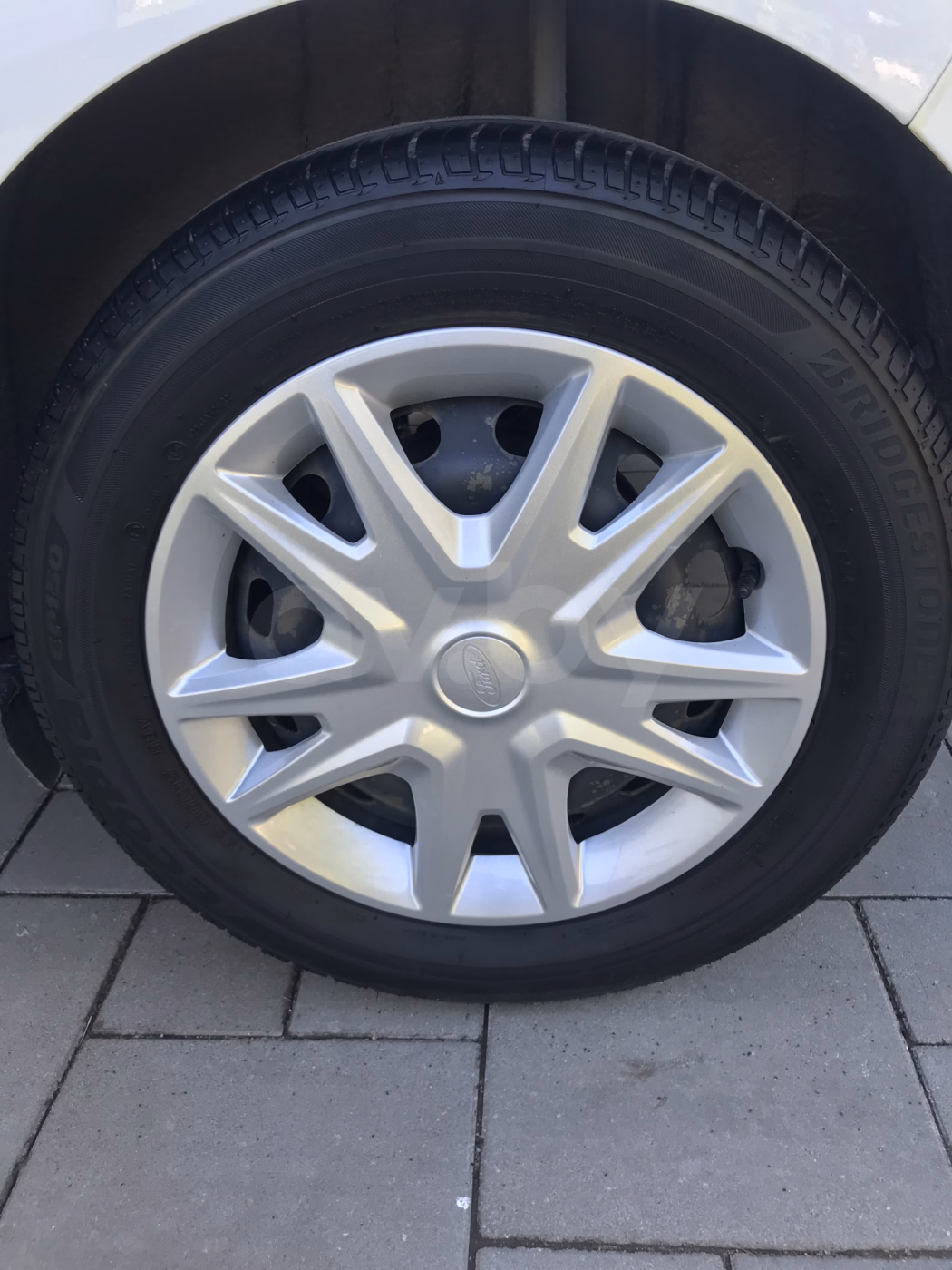 Ford Fiesta фото 10