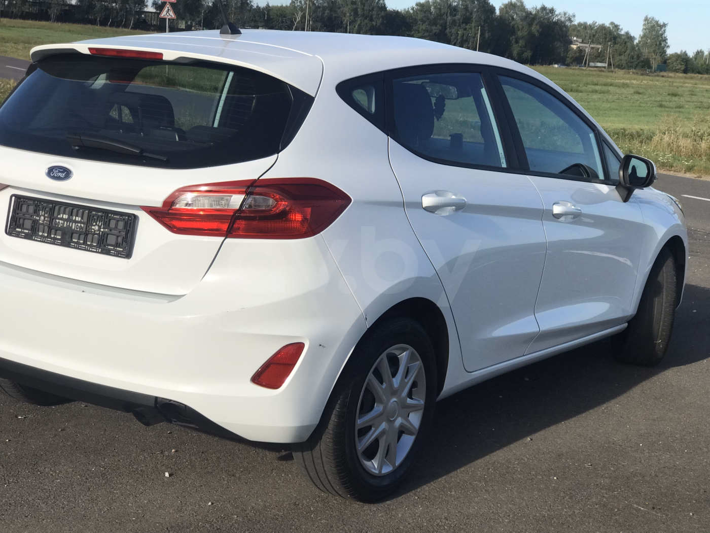 Ford Fiesta фото 4