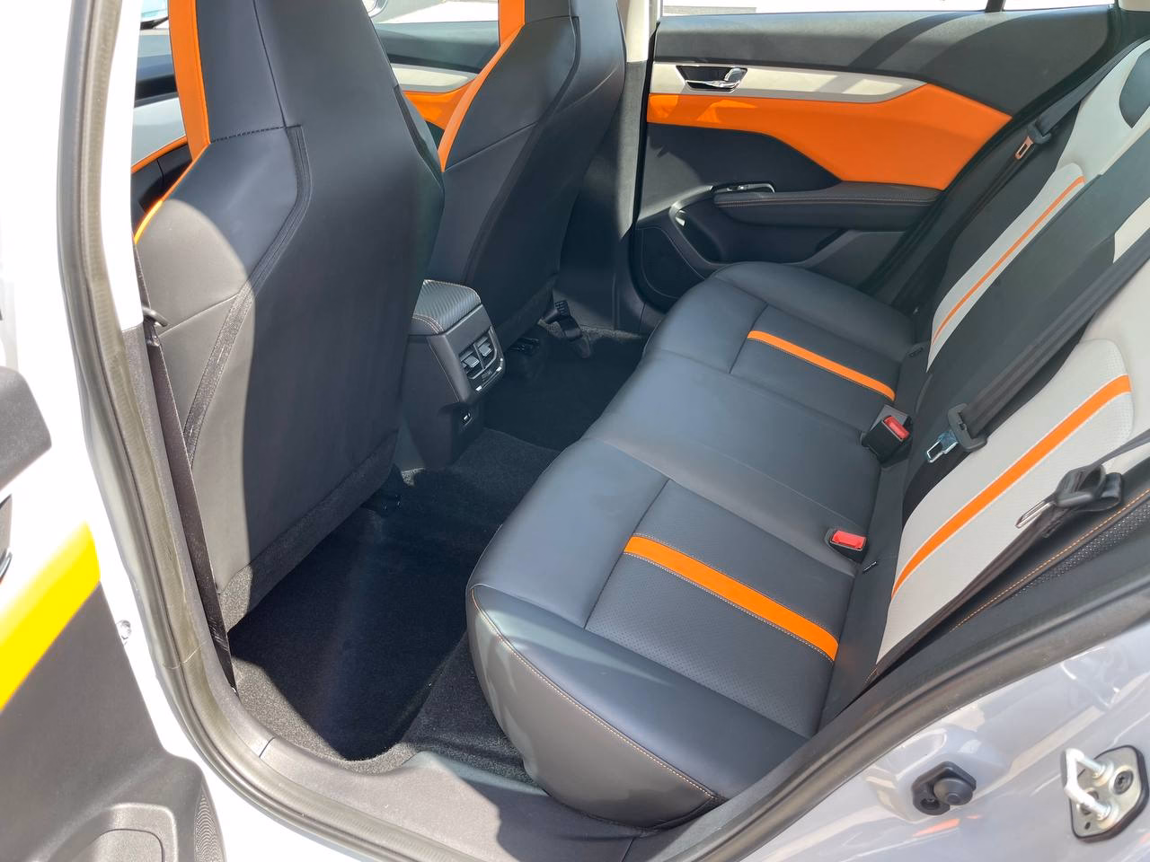 Dongfeng Aeolus Shine GS фото 15
