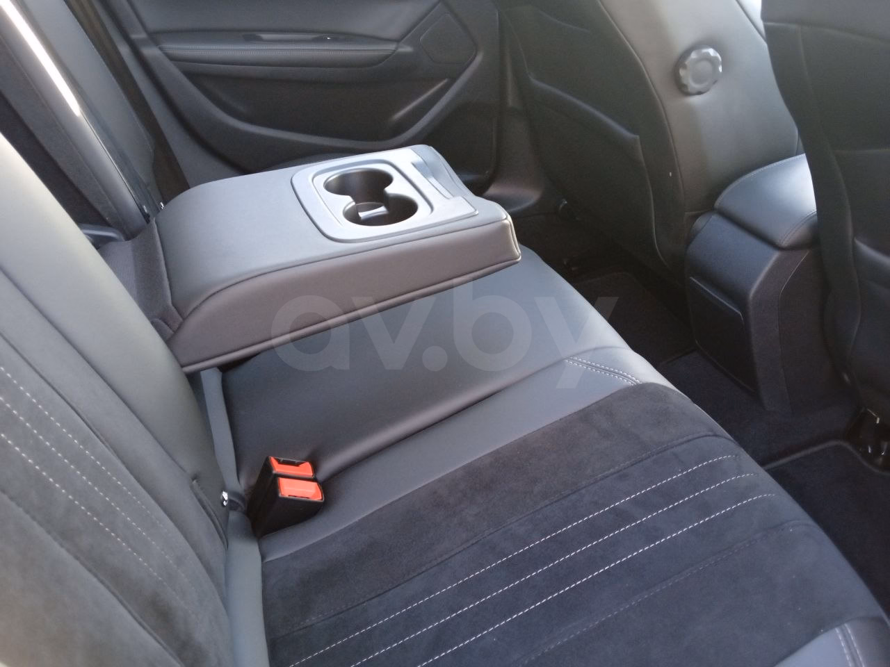 Peugeot 308 фото 19