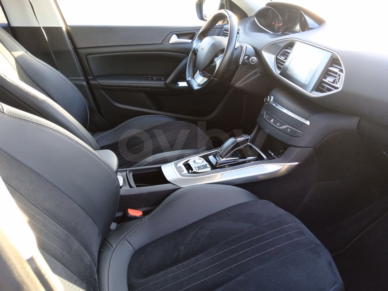 Peugeot 308 фото 16