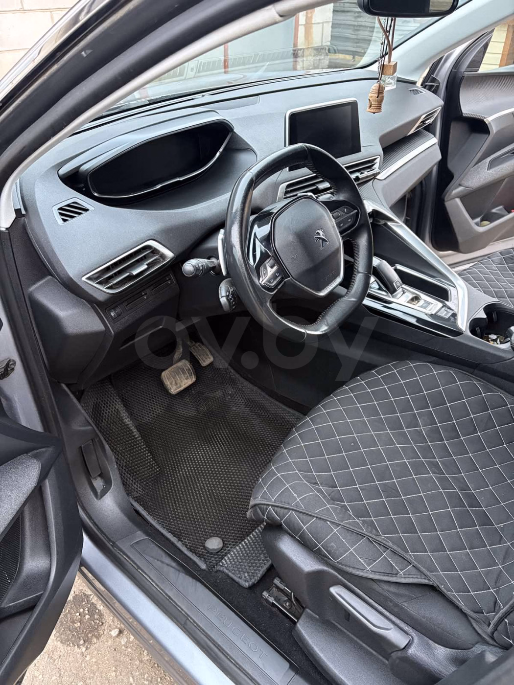 Peugeot 3008 фото 8