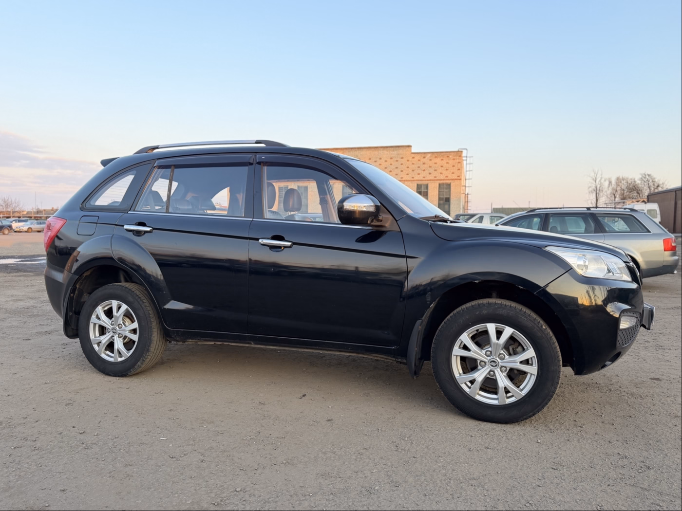 Lifan X60 фото 6