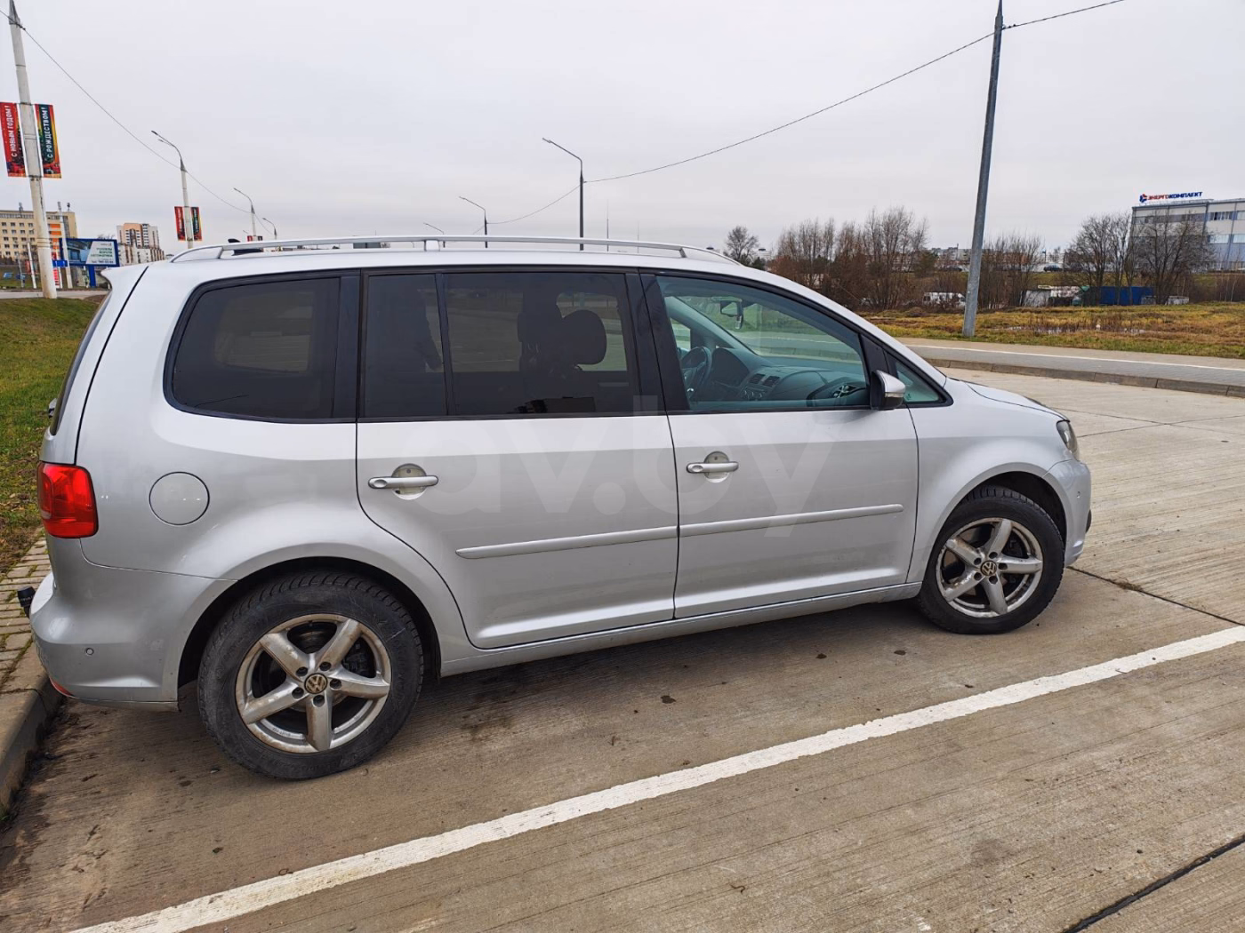 Volkswagen Touran фото 3