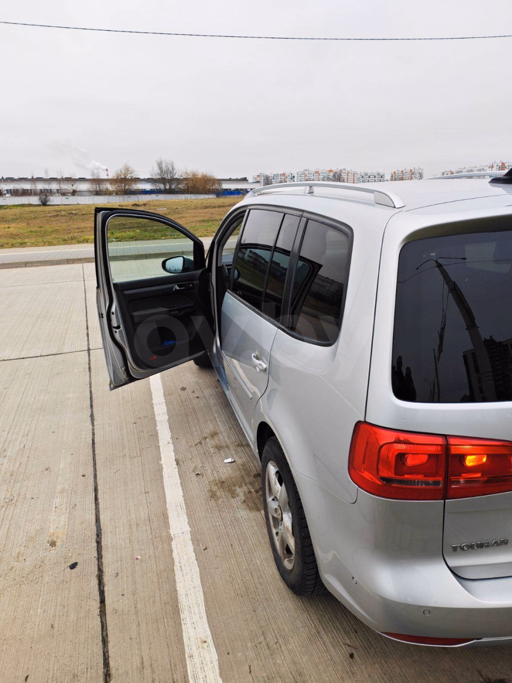 Volkswagen Touran фото 9