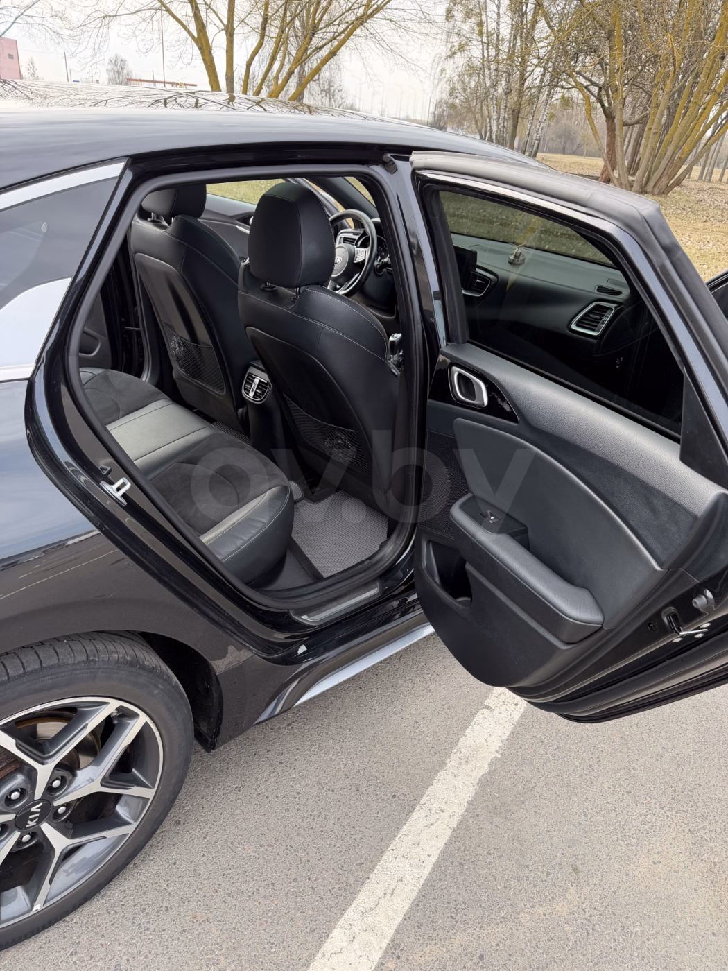 Kia ProCeed фото 9