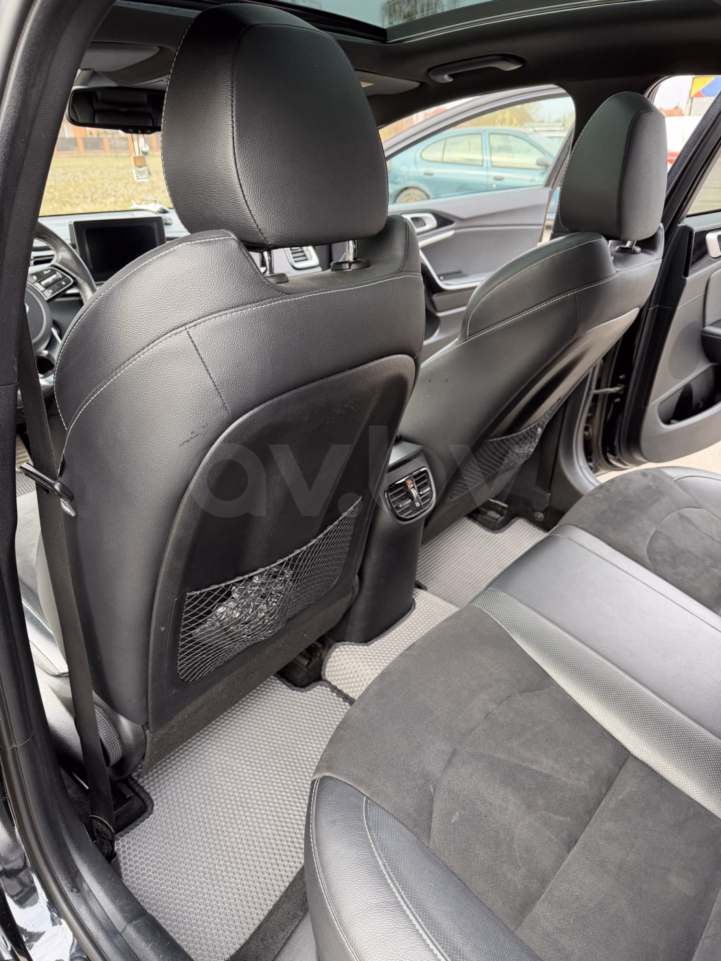 Kia ProCeed фото 11
