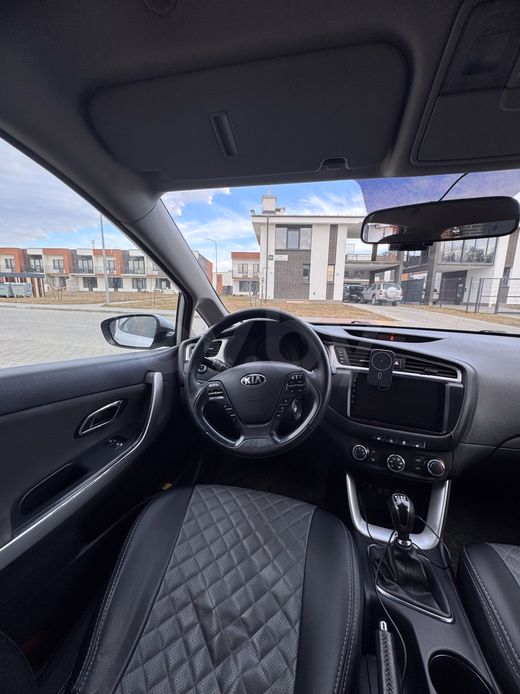 Kia Cee'd фото 12