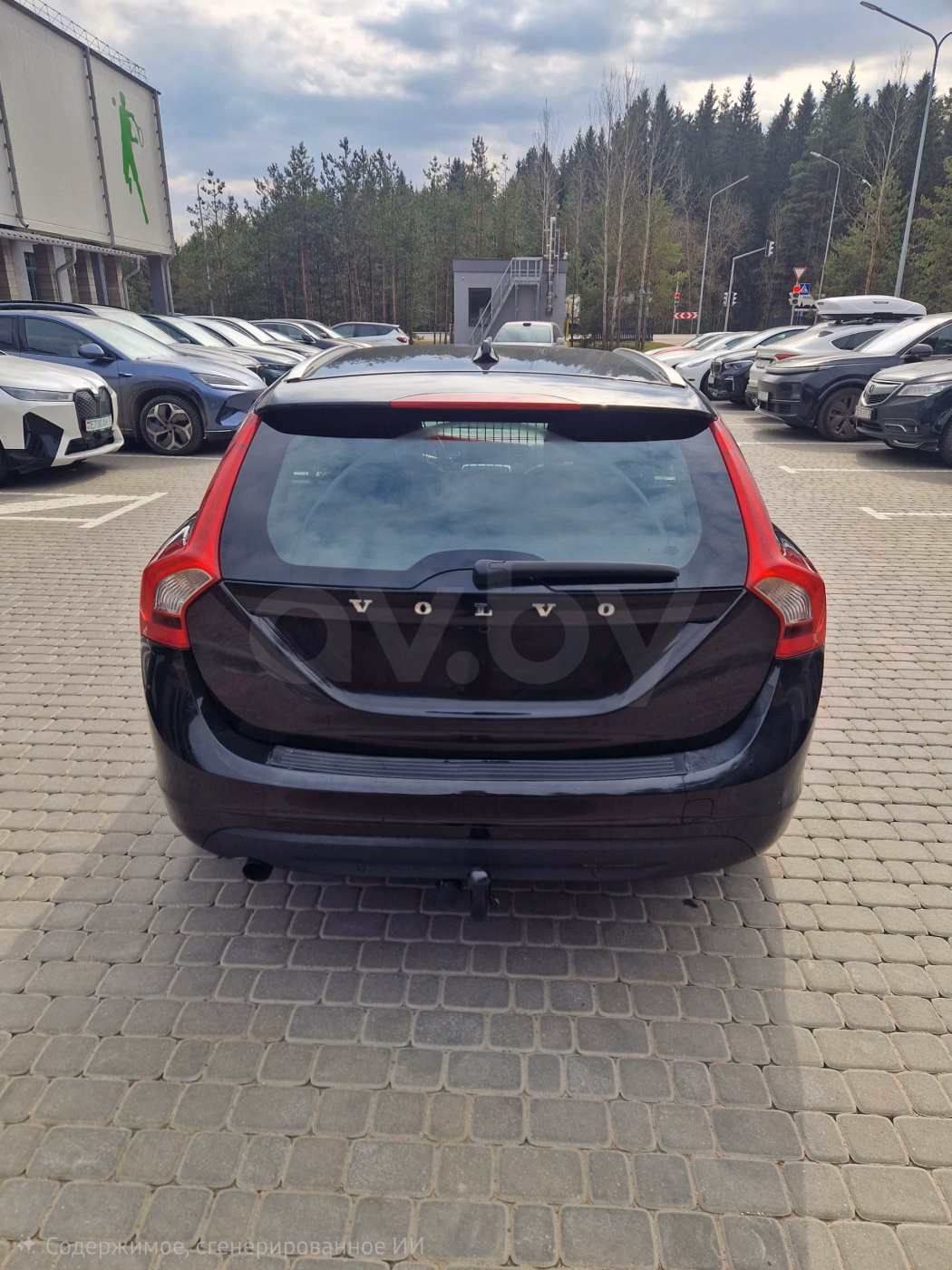 Volvo V60 фото 6