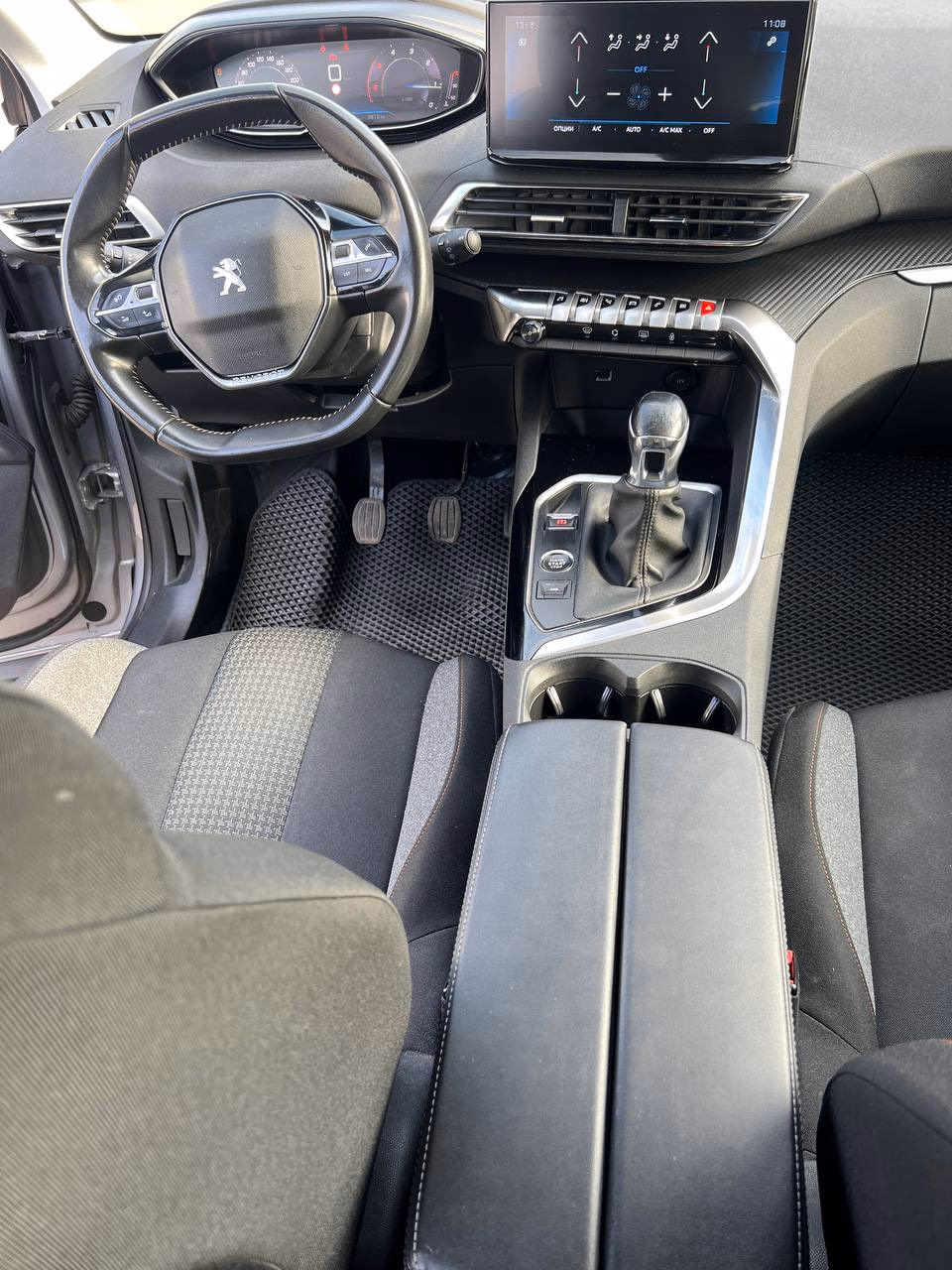 Peugeot 3008 фото 13