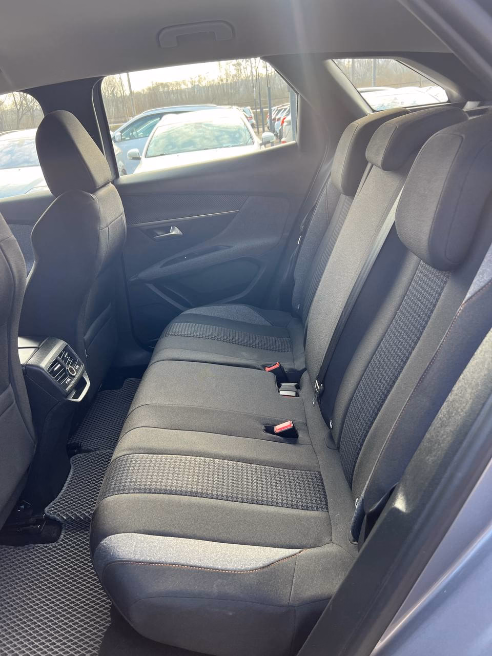 Peugeot 3008 фото 14