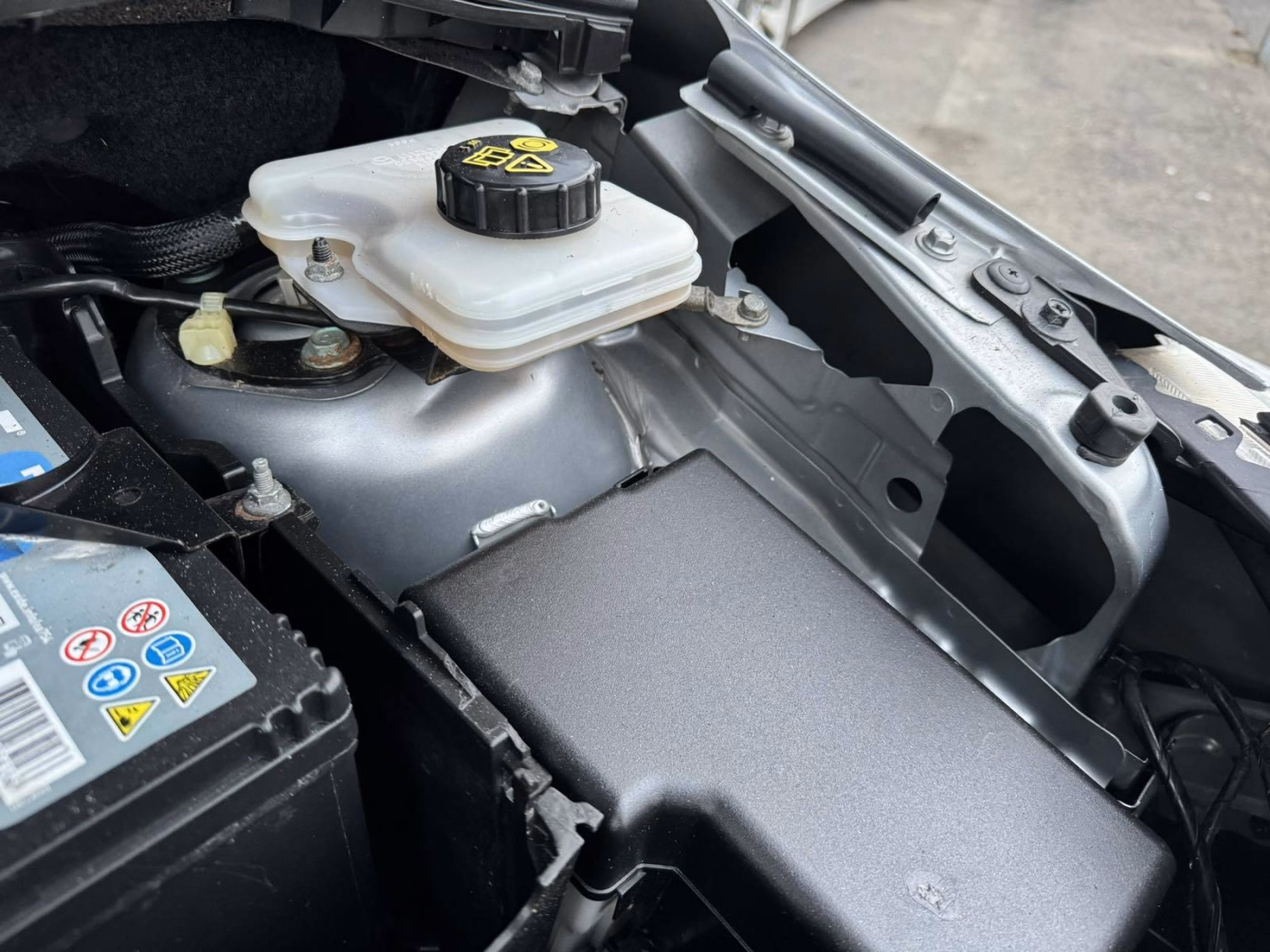 Mazda 5 фото 27
