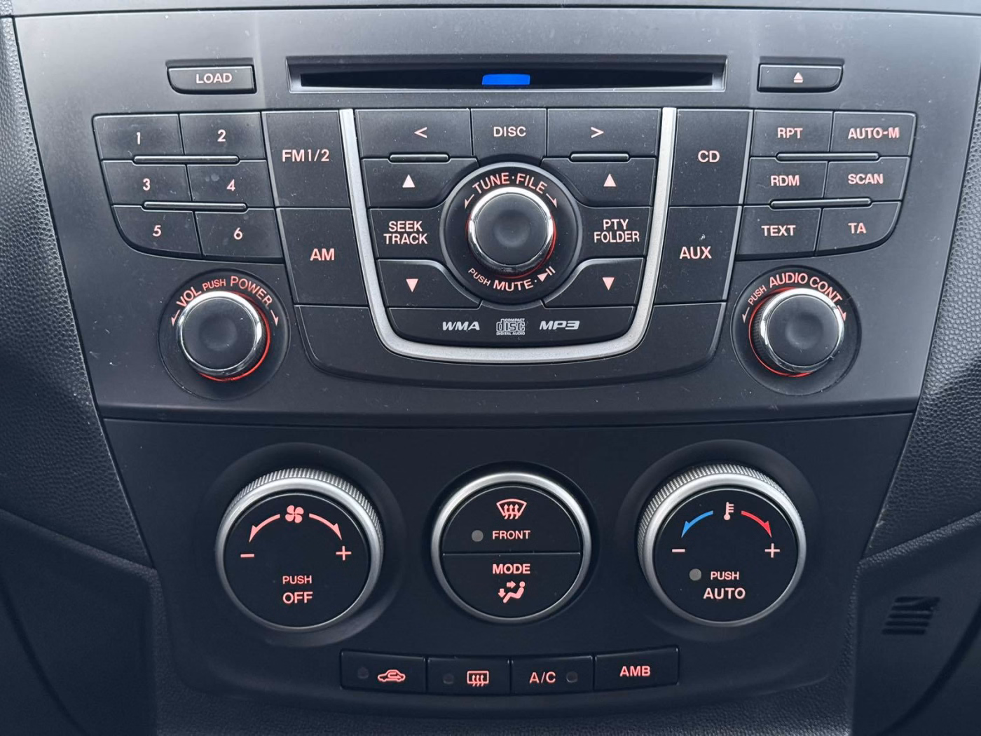 Mazda 5 фото 15