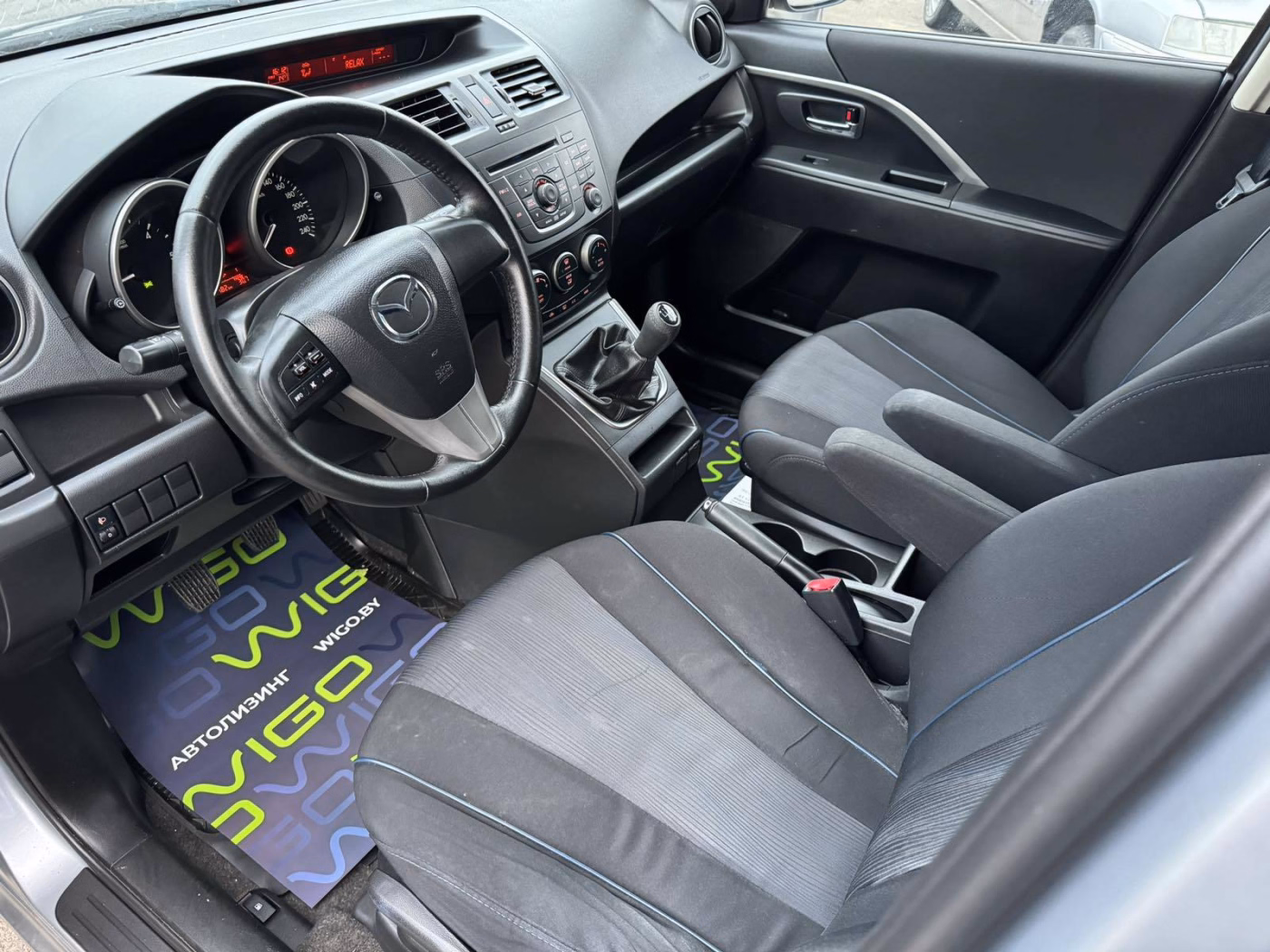 Mazda 5 фото 7