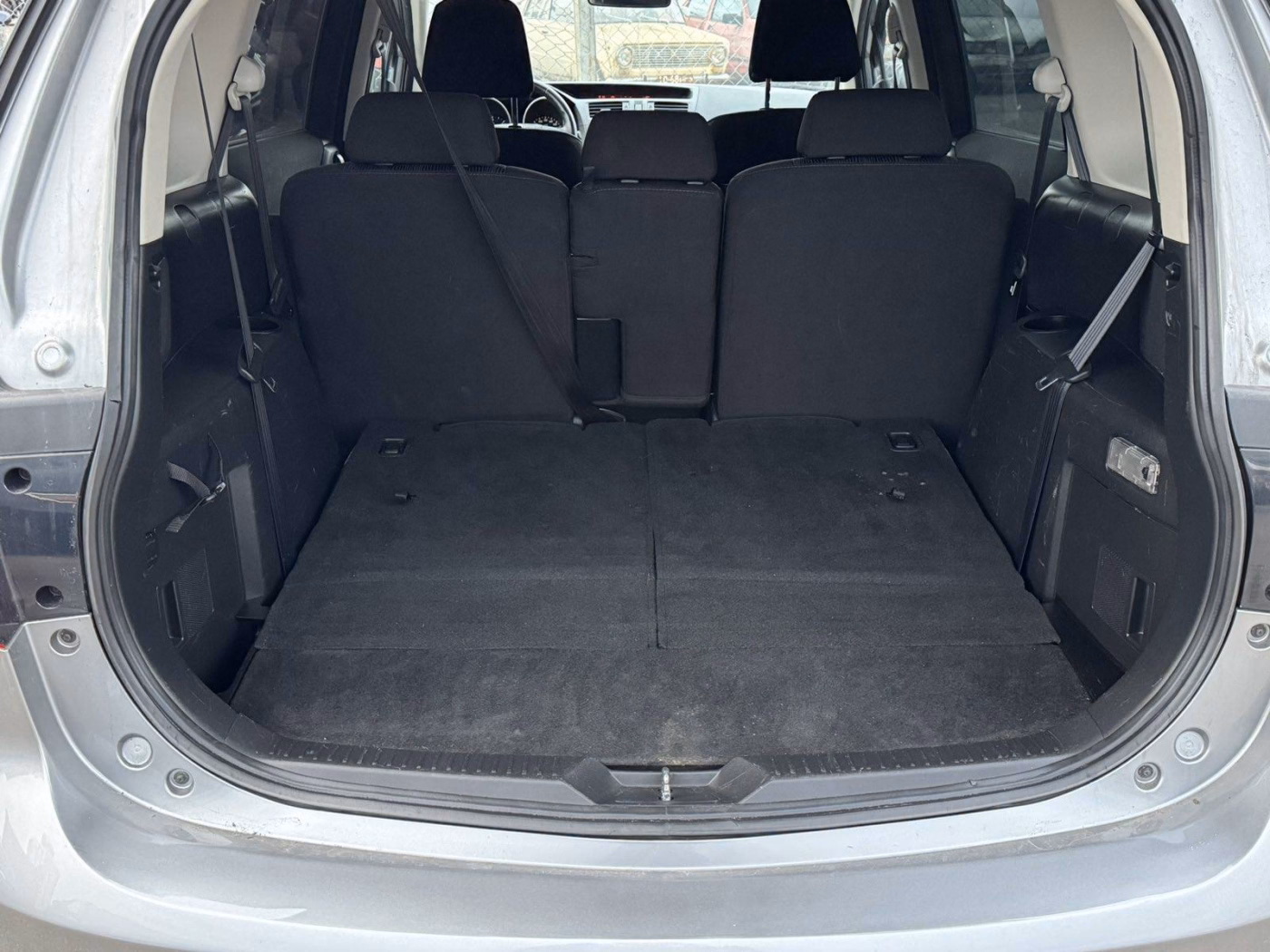 Mazda 5 фото 18