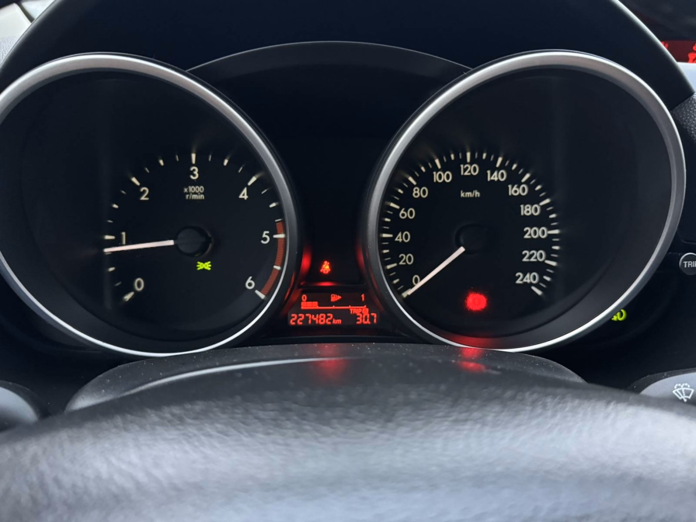 Mazda 5 фото 20