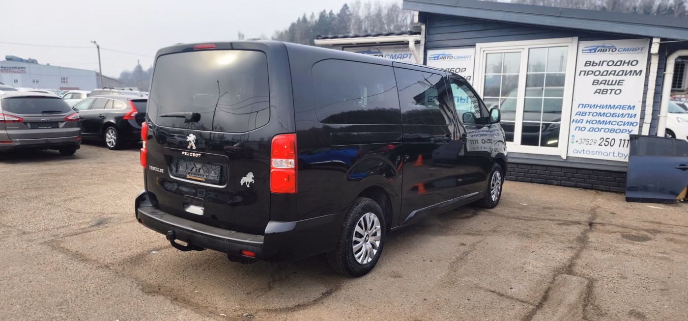 Peugeot Traveller фото 15