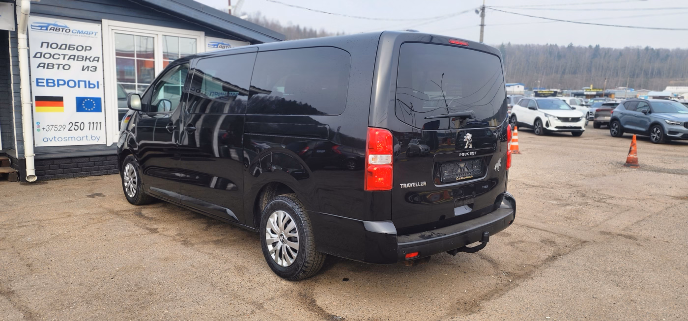 Peugeot Traveller фото 14