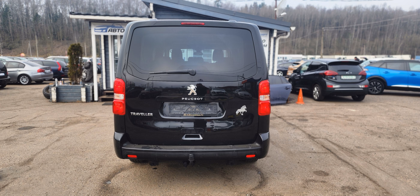 Peugeot Traveller фото 16