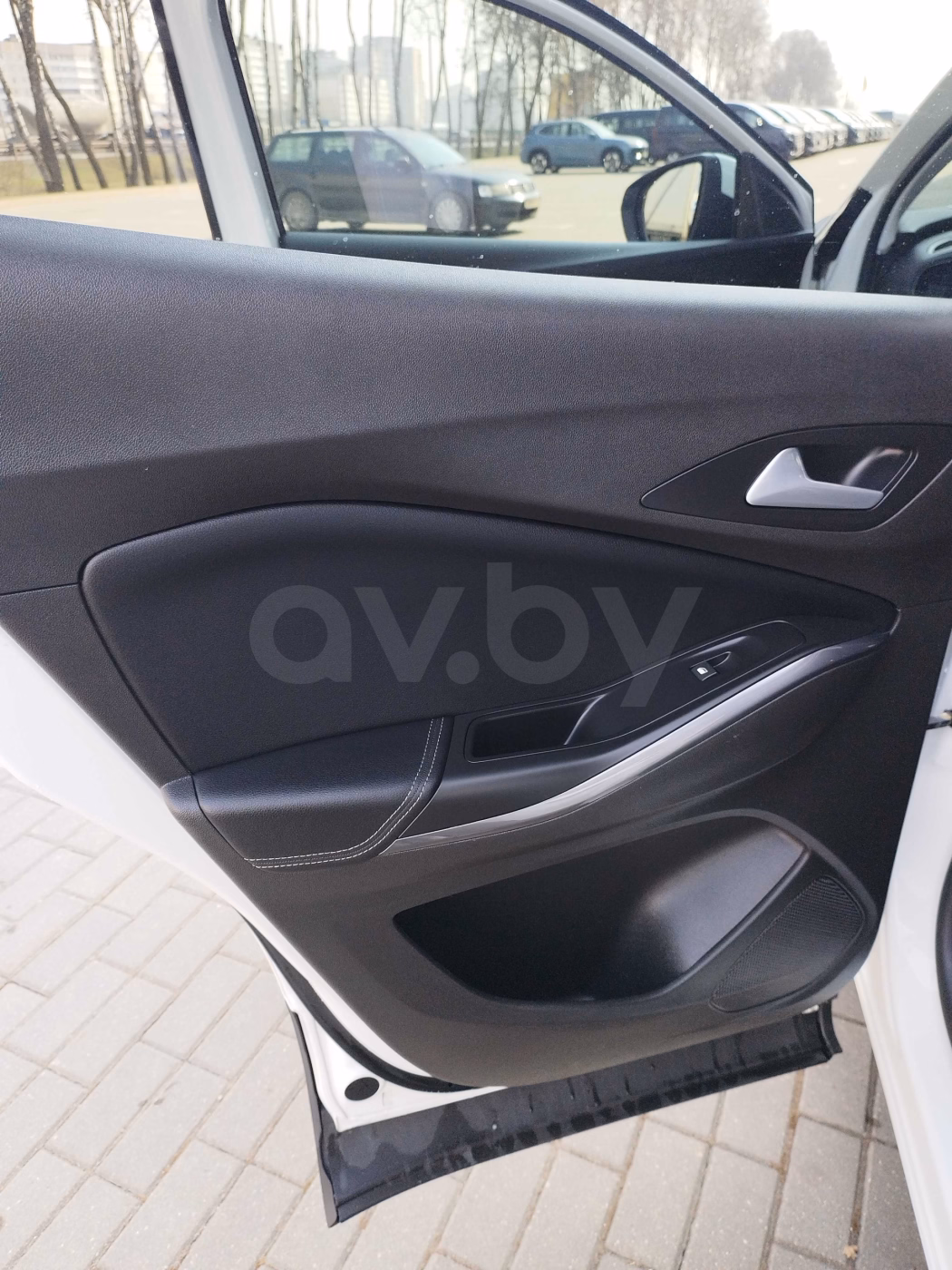 Opel Grandland X фото 10