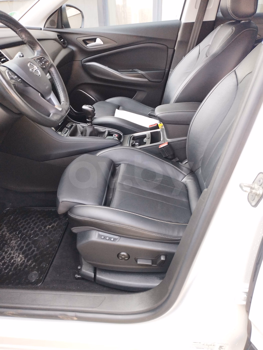 Opel Grandland X фото 13