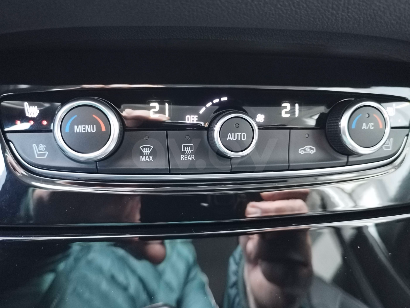 Opel Grandland X фото 21