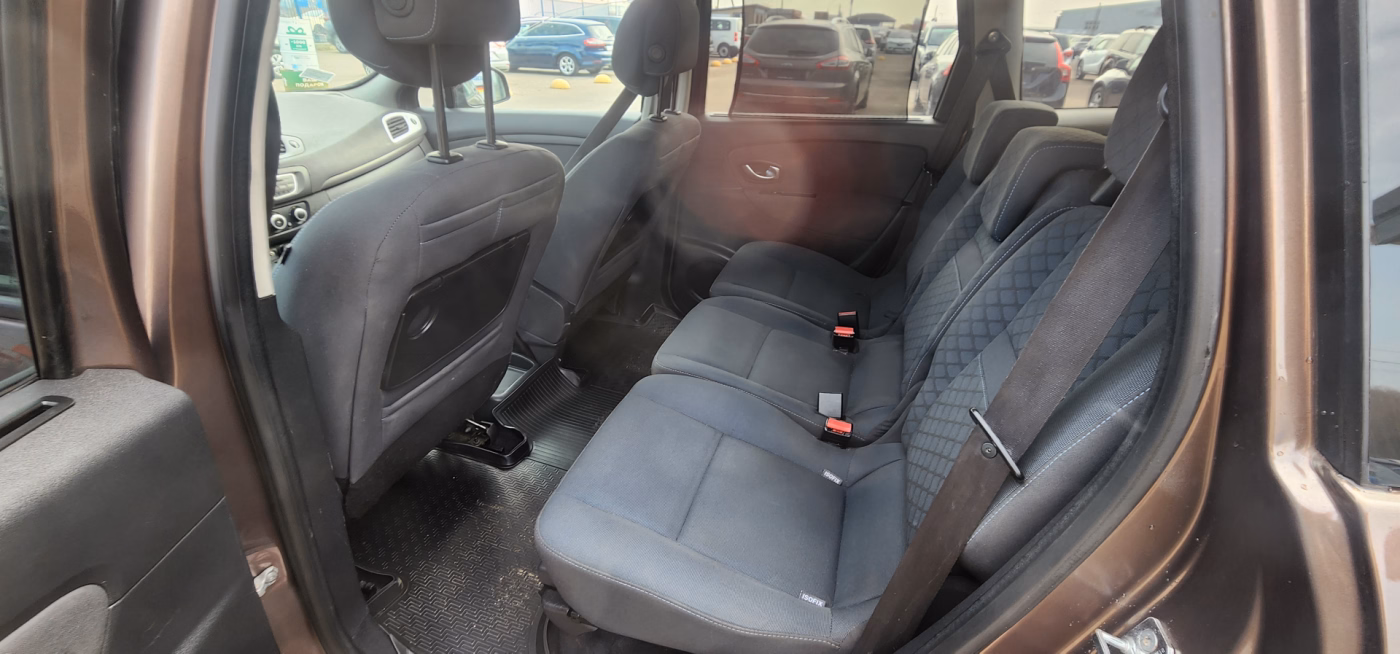Renault Grand Scenic фото 5