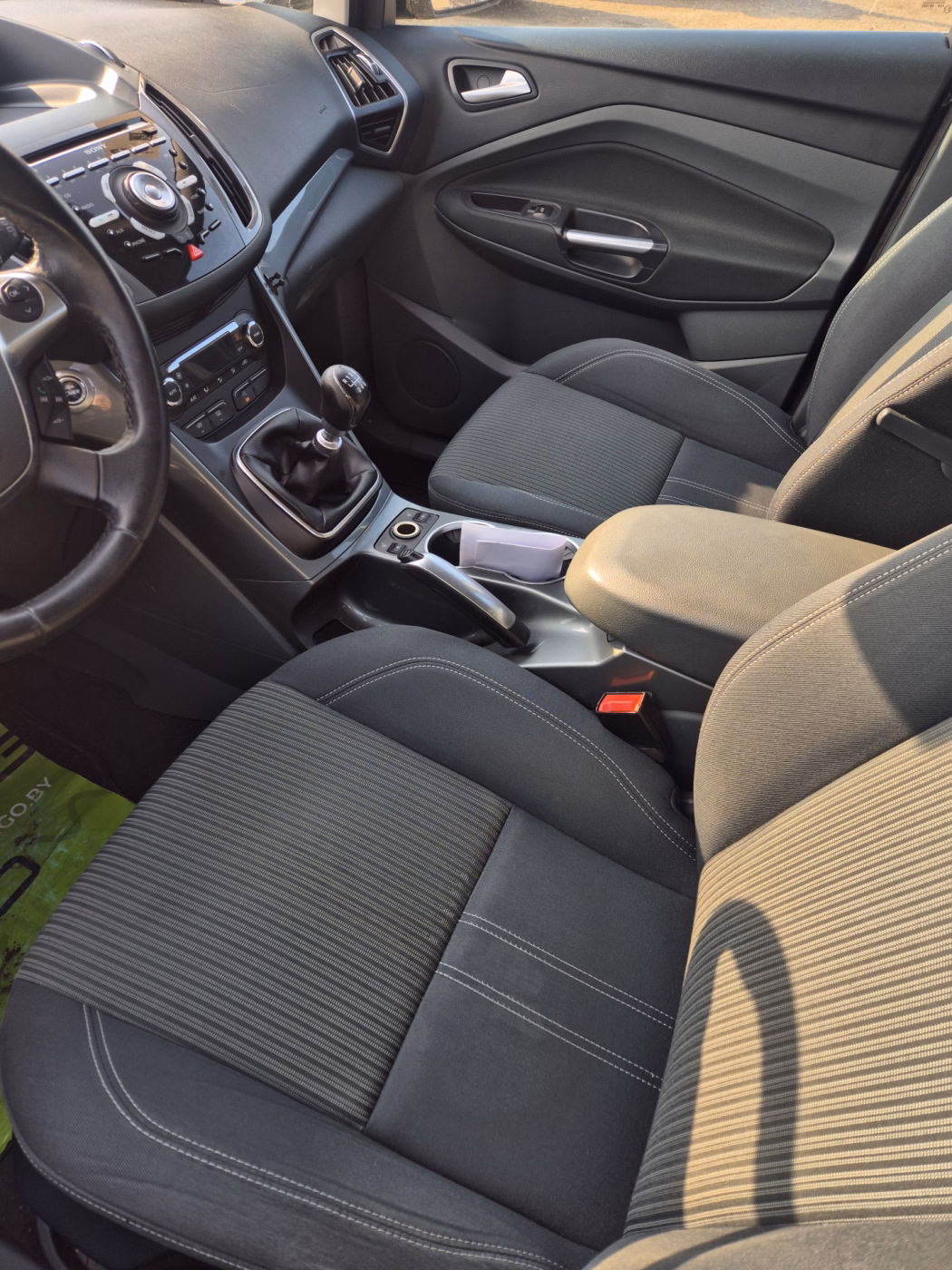 Ford C-MAX фото 7