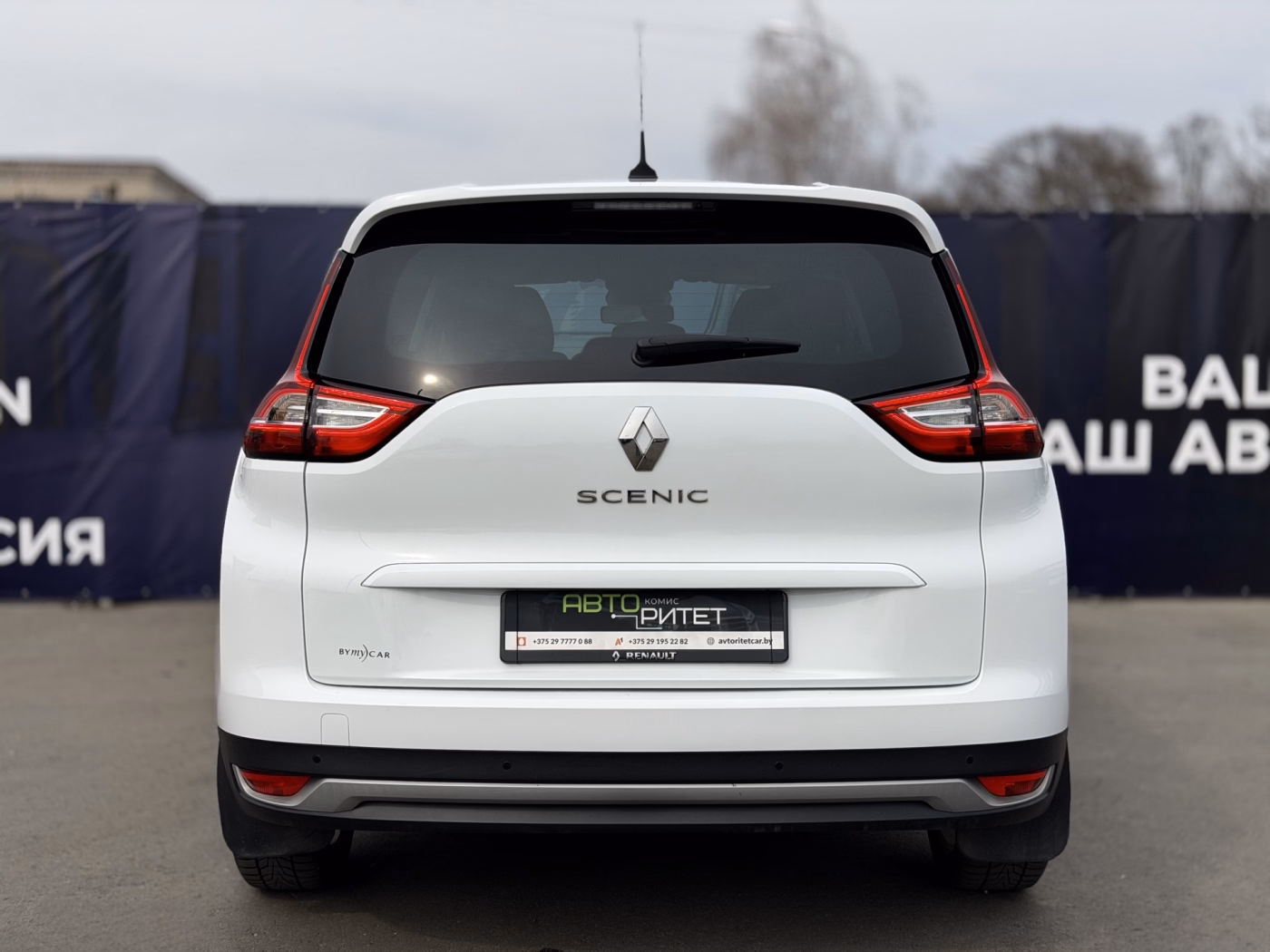 Renault Grand Scenic фото 8
