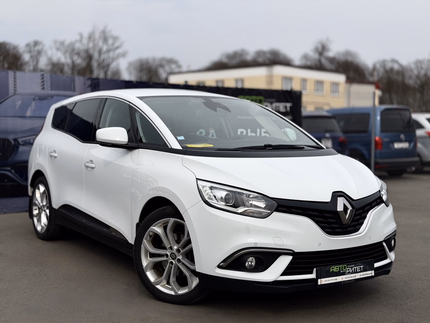 Renault Grand Scenic фото 5