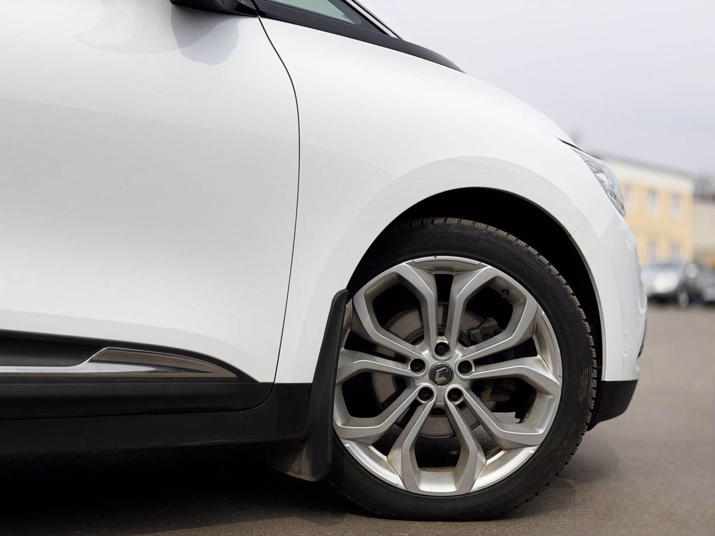 Renault Grand Scenic фото 12