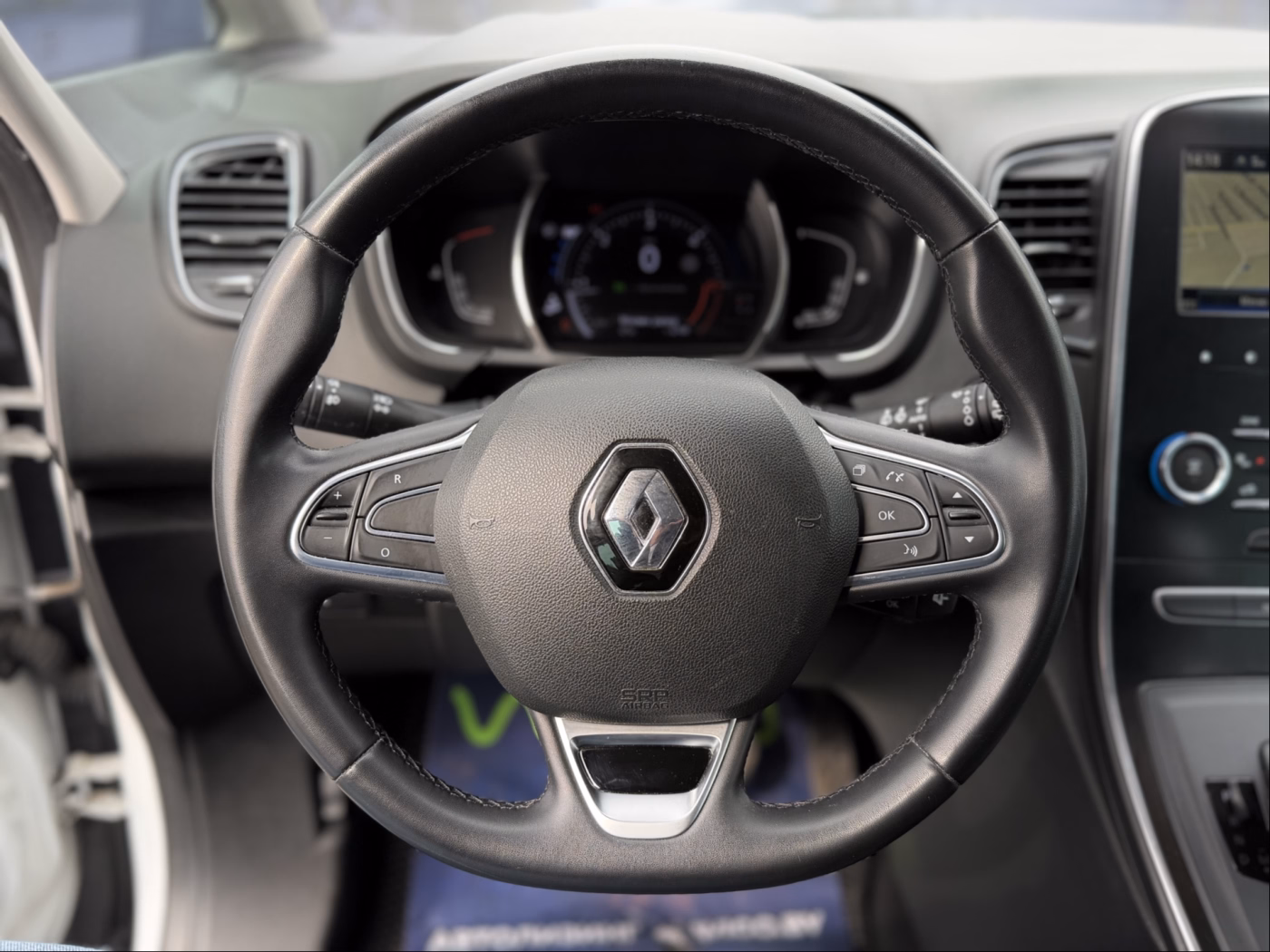 Renault Grand Scenic фото 18