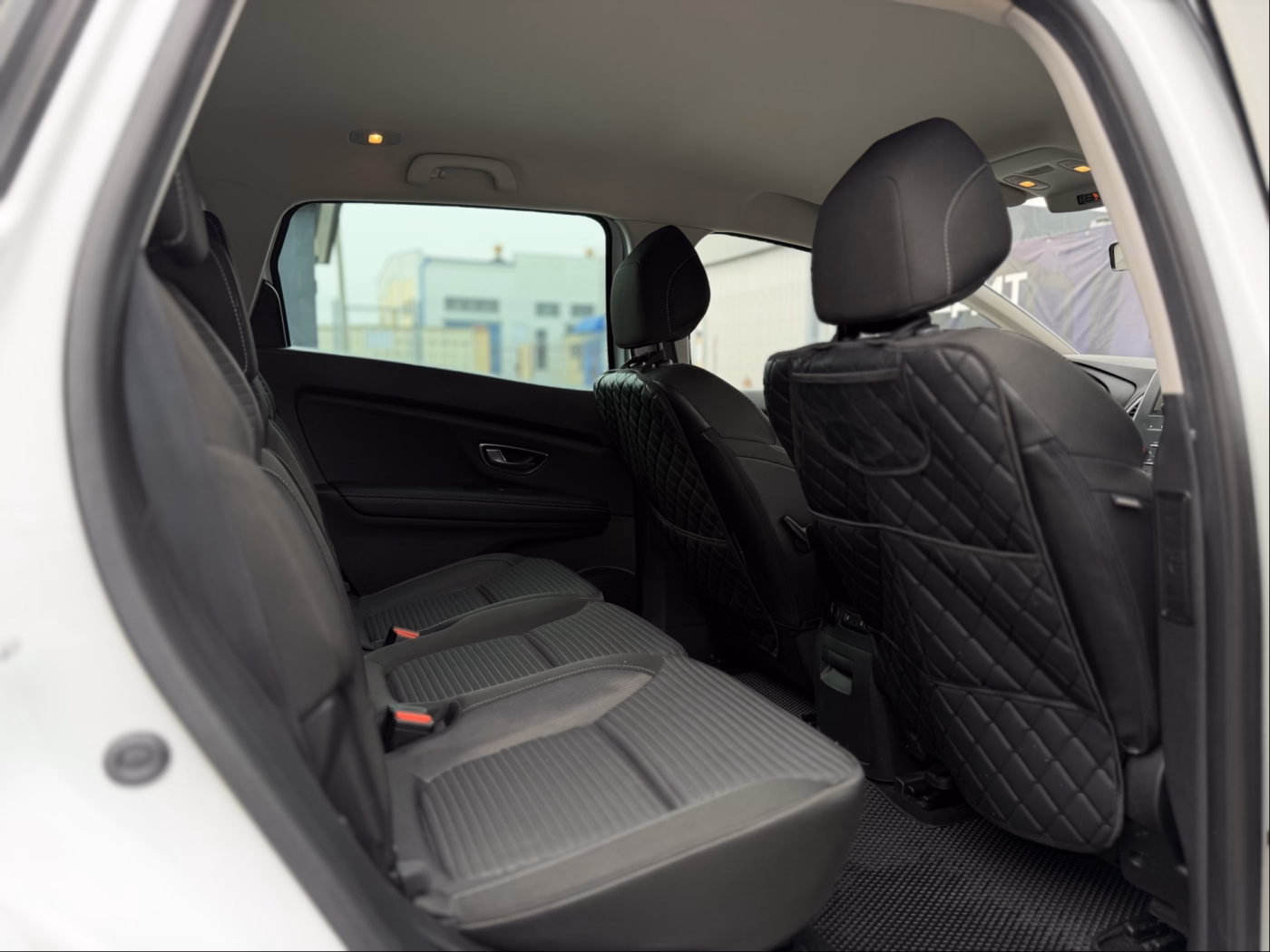 Renault Grand Scenic фото 23
