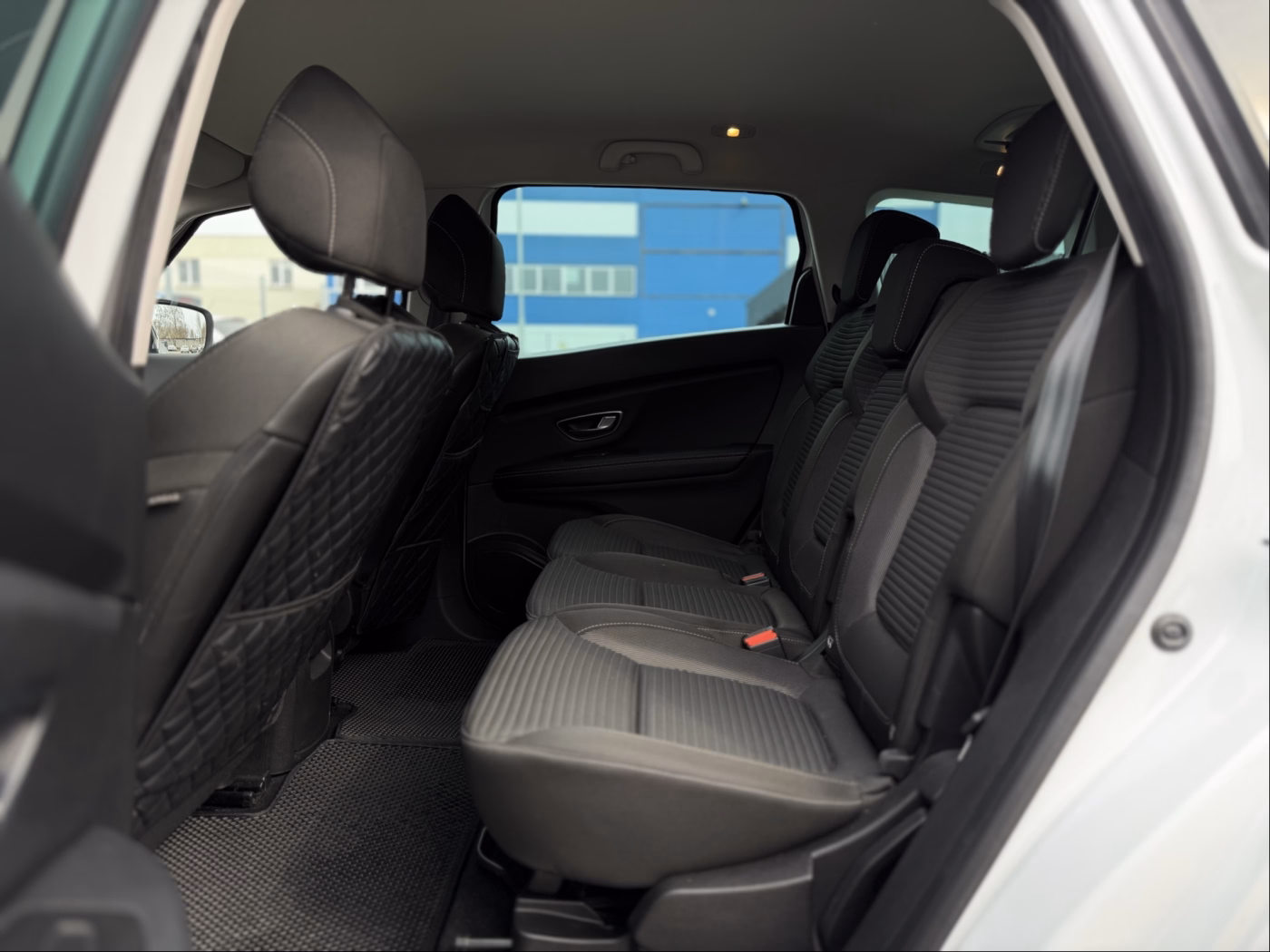 Renault Grand Scenic фото 24