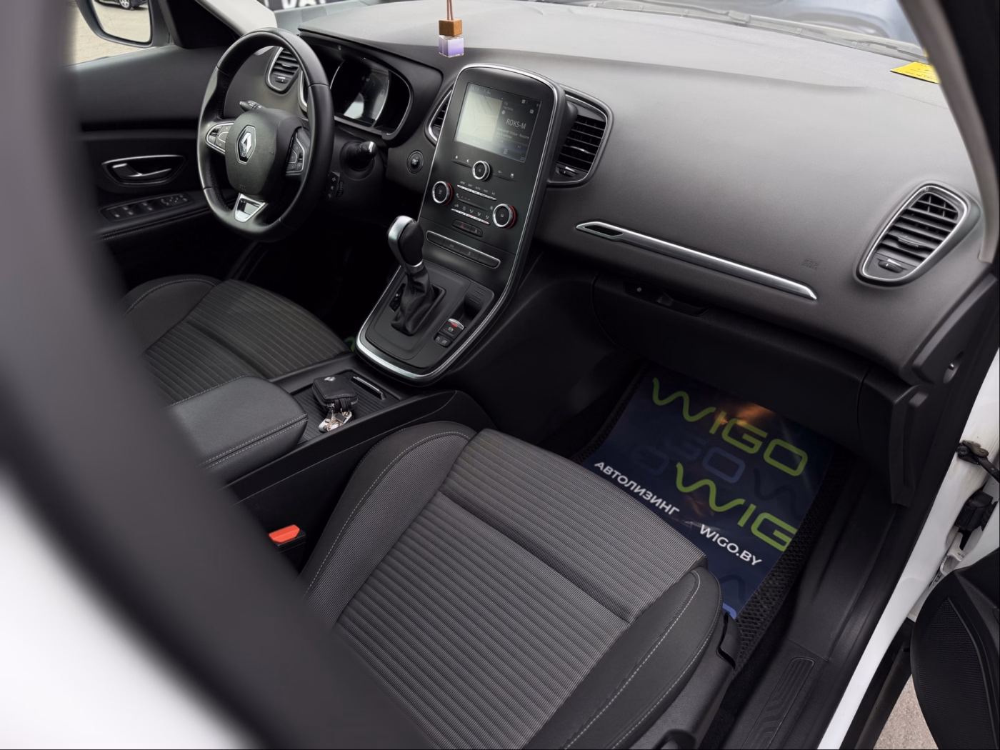 Renault Grand Scenic фото 21